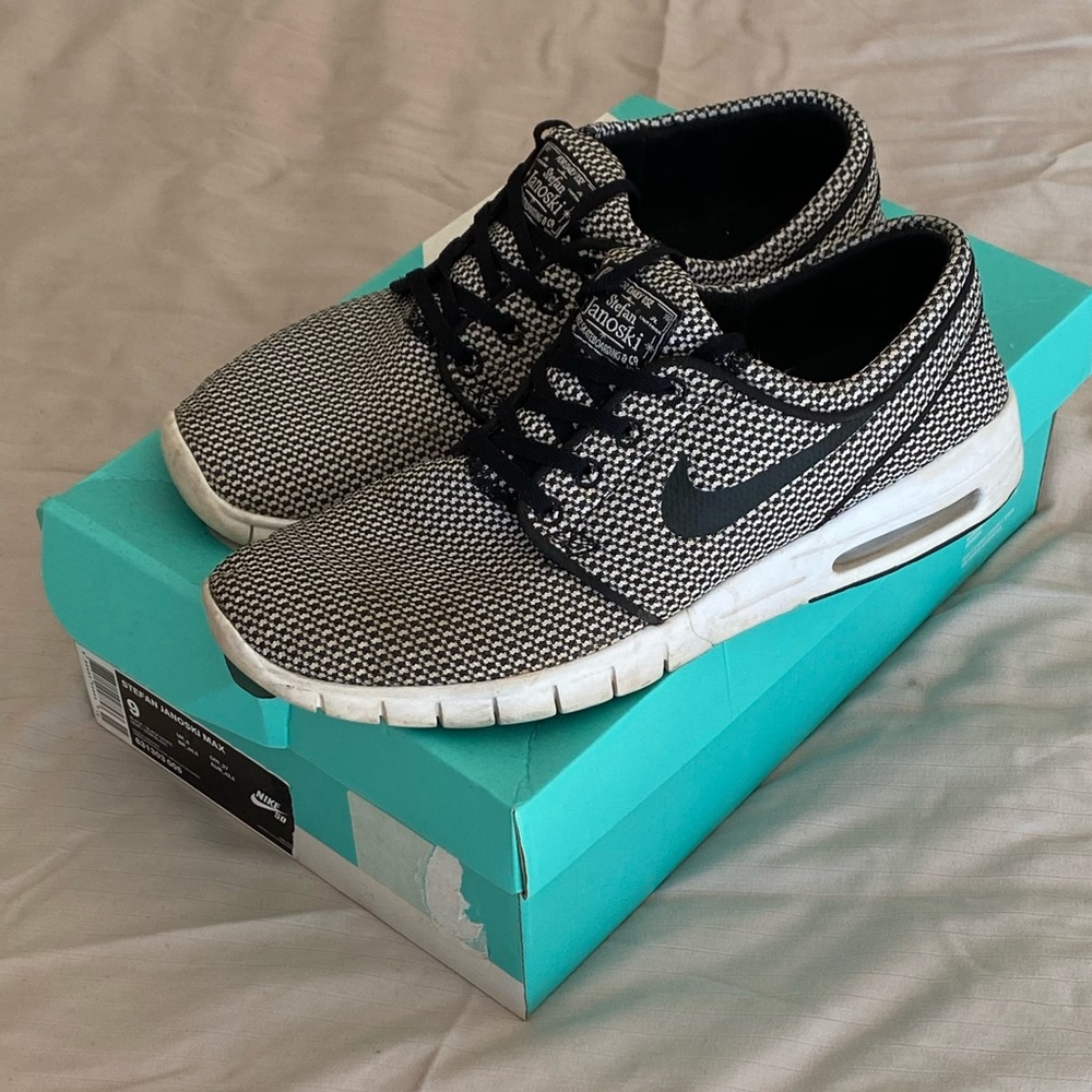 COPY - Nike Stefan Janoski Max